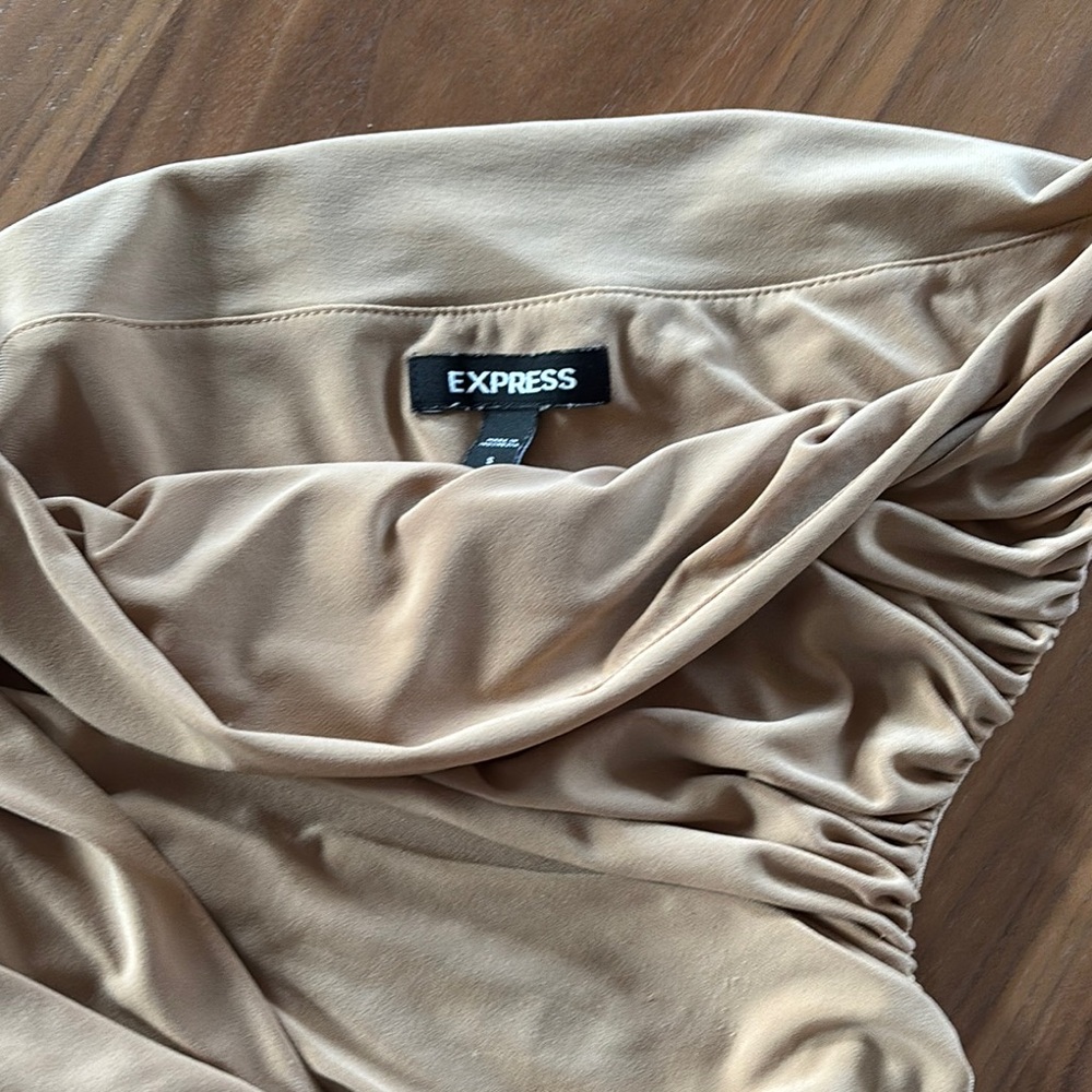 Express Beige Ruched Tube Set - Picture 5 of 6